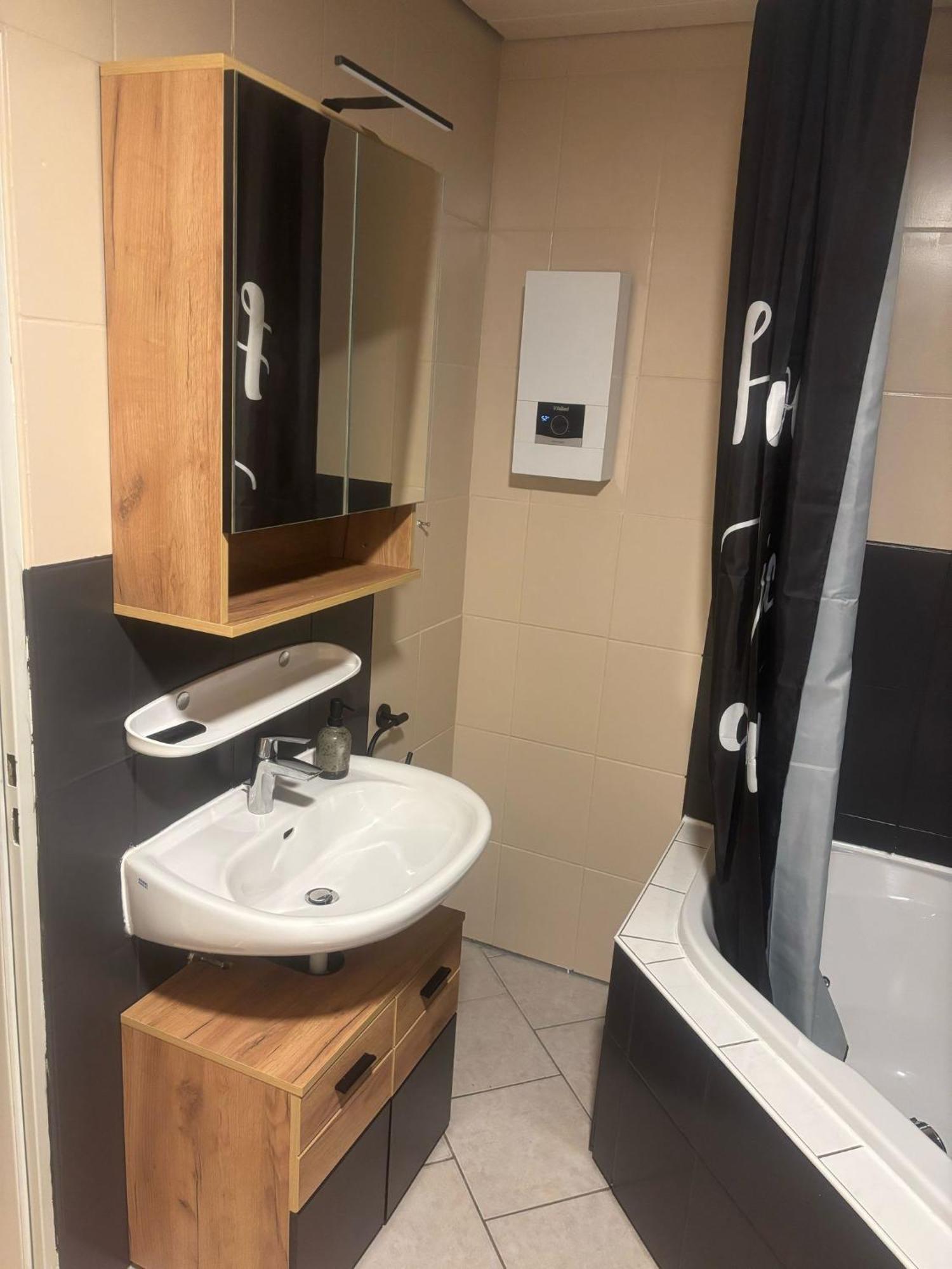 Ferienwohnung Klosterblick Bastheim エクステリア 写真